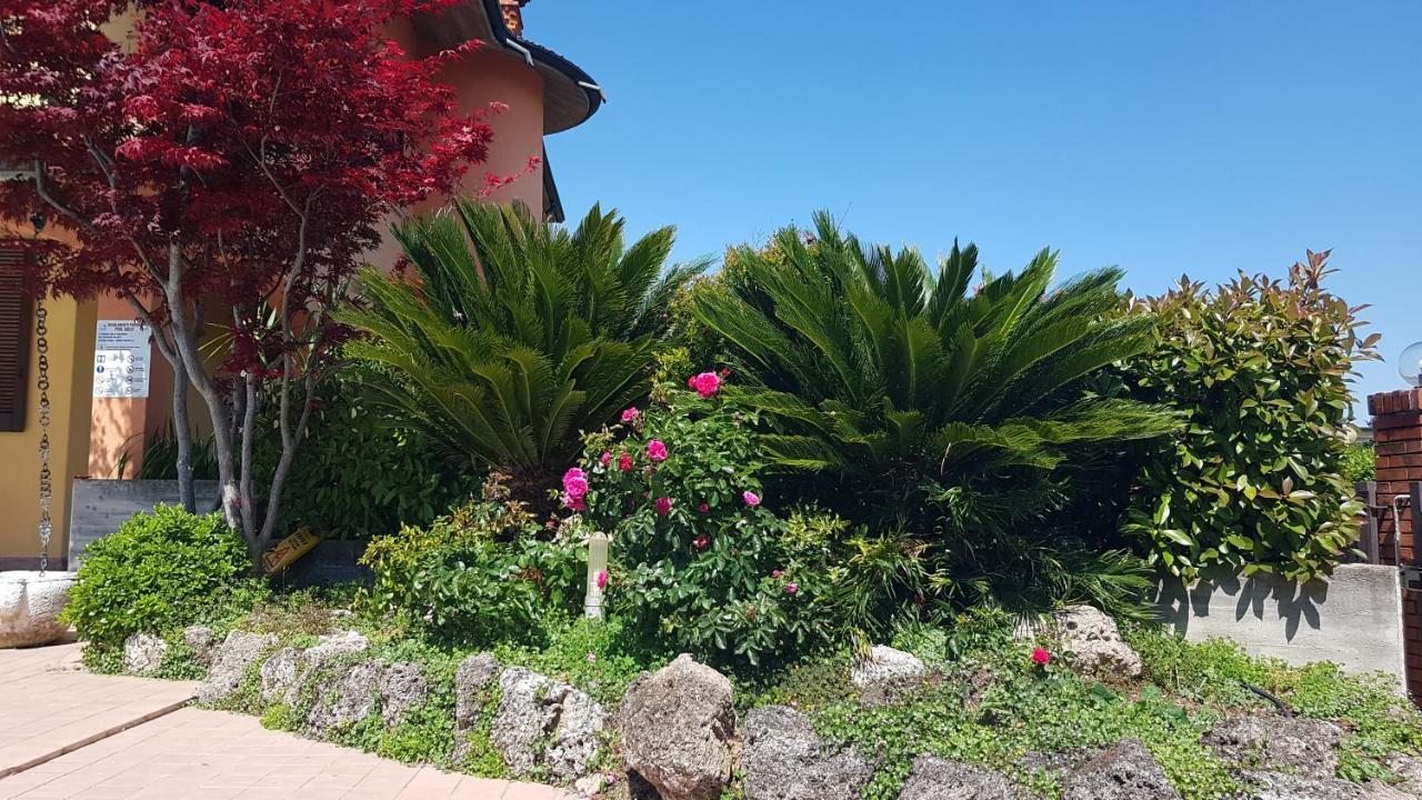 B&B Villa Giulia Desenzano del Garda Exterior foto