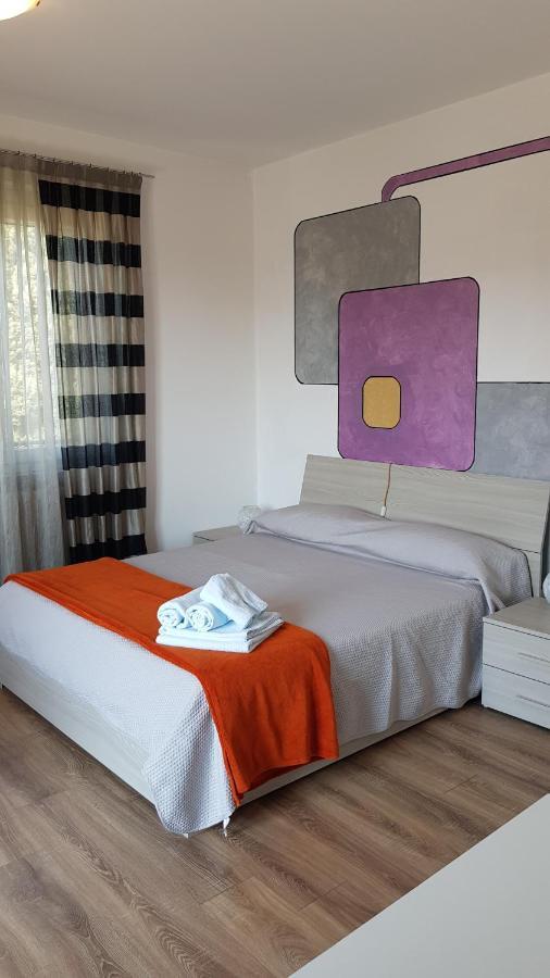 B&B Villa Giulia Desenzano del Garda Habitación foto