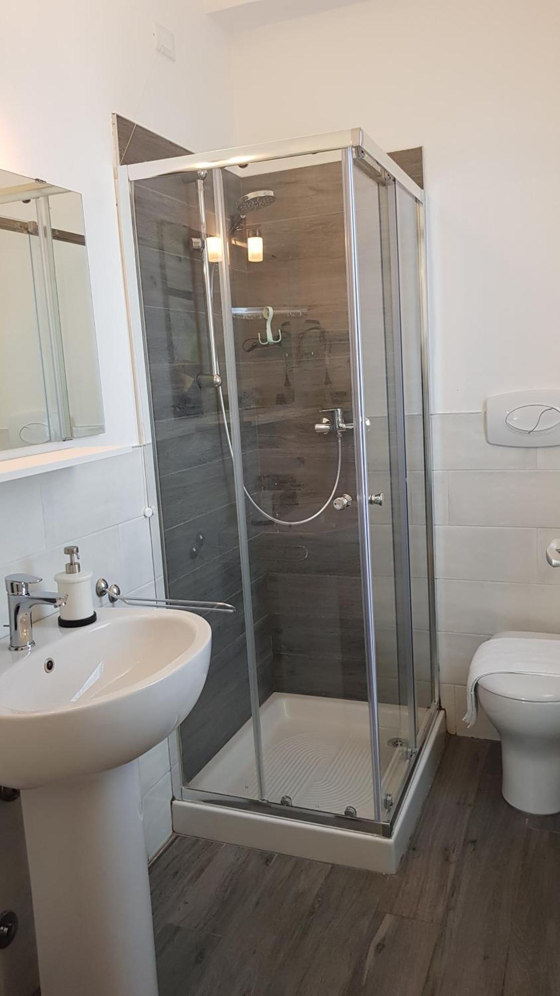 B&B Villa Giulia Desenzano del Garda Habitación foto
