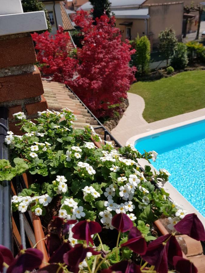 B&B Villa Giulia Desenzano del Garda Exterior foto