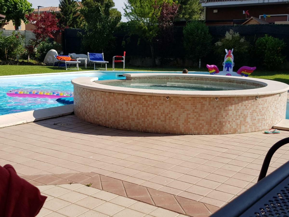 B&B Villa Giulia Desenzano del Garda Exterior foto